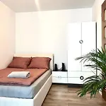 Lägenhet Nyska - Self Check-in 20h - Parking&lift Wrocław