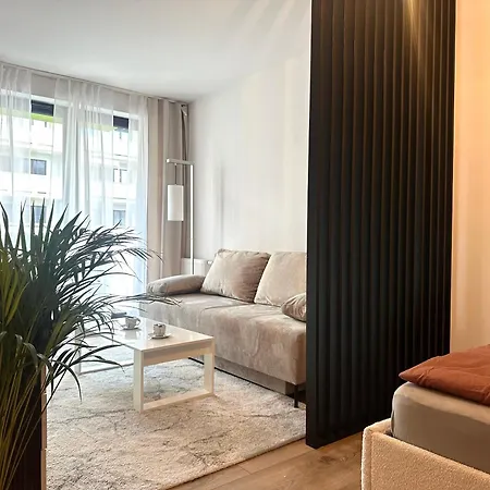 Appartamento Nyska - Self Check-in 20h - Parking & Lift *