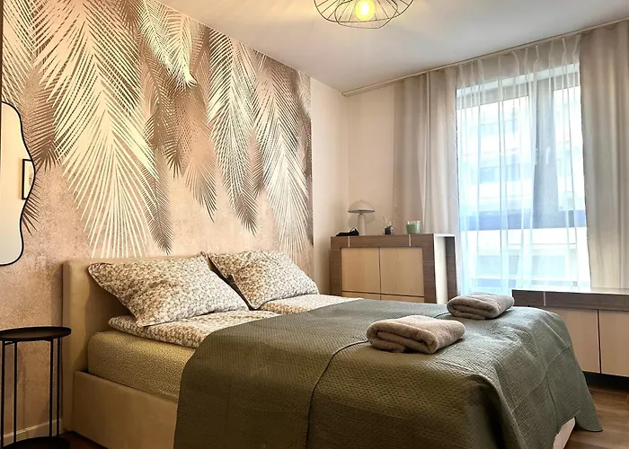 Nyska - Self Check-in 20h - Parking & Lift Apartment Wroclaw